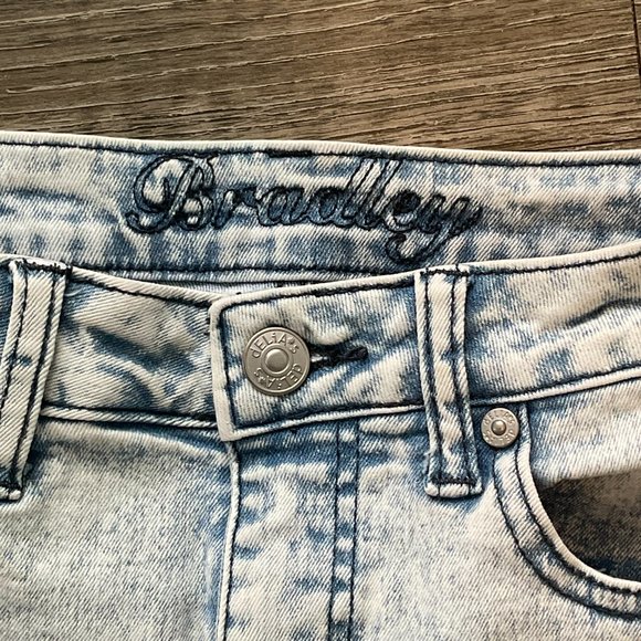 Delias Bradley Women Shorts Raw Hem Denim Jean Size 00 - Picture 2 of 6